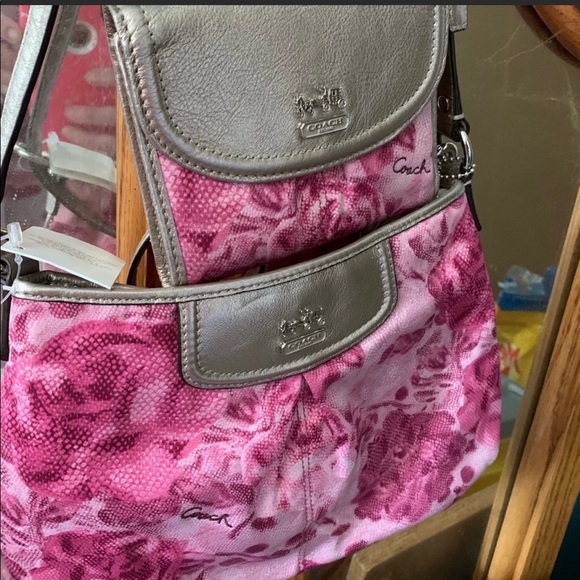 🎉HP🎉 Coach NWT 4pc pink wallet purse crossbody - Picture 7 of 12